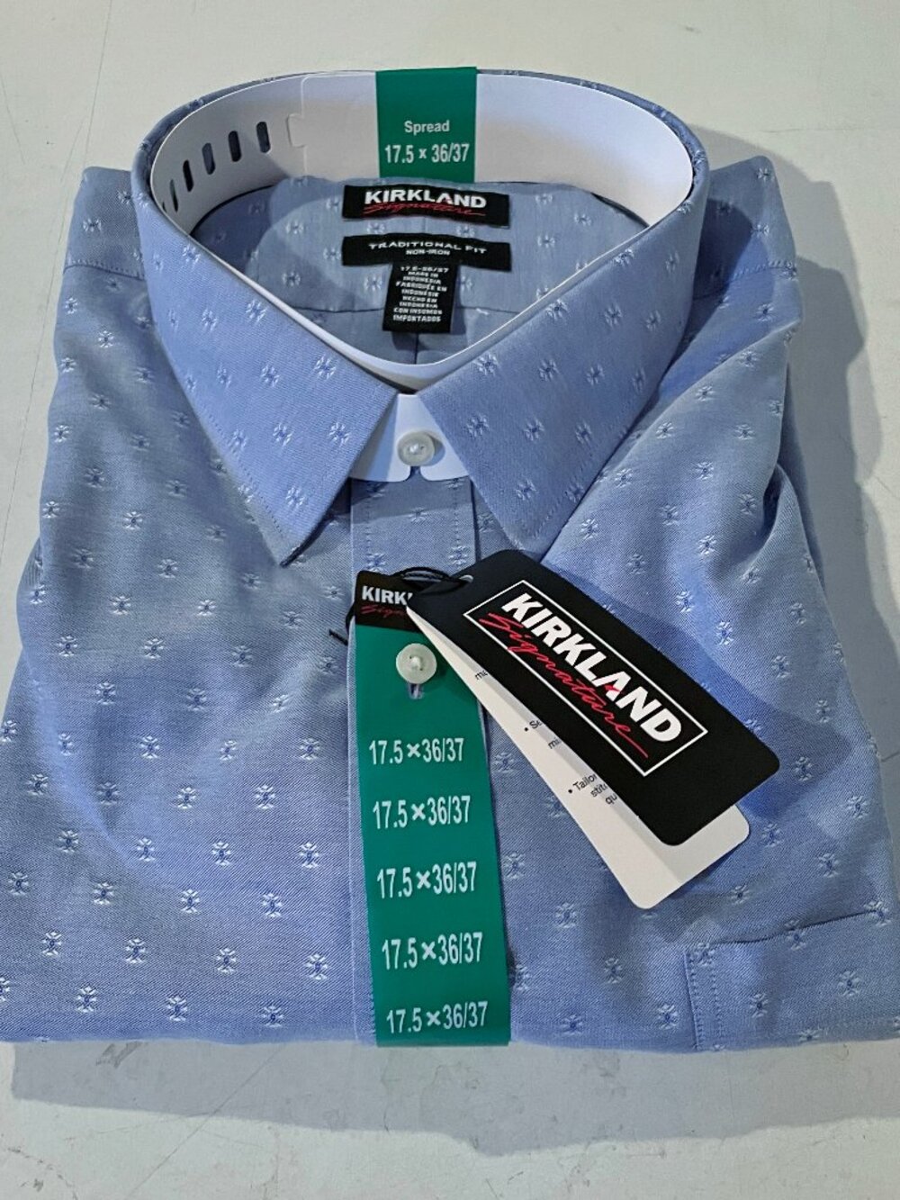 NEW Kirkland Signature Men Traditional Fit Dress Shirt 17.5 X 36/37 NWT No Iron